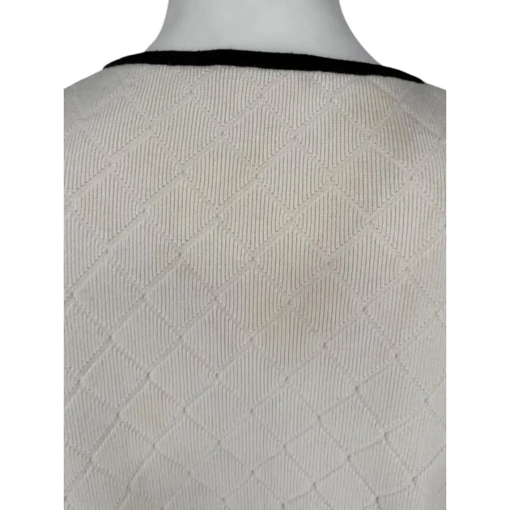 Chanel Ivory Quilted CC Logo Sweater – Size 42 (FR)